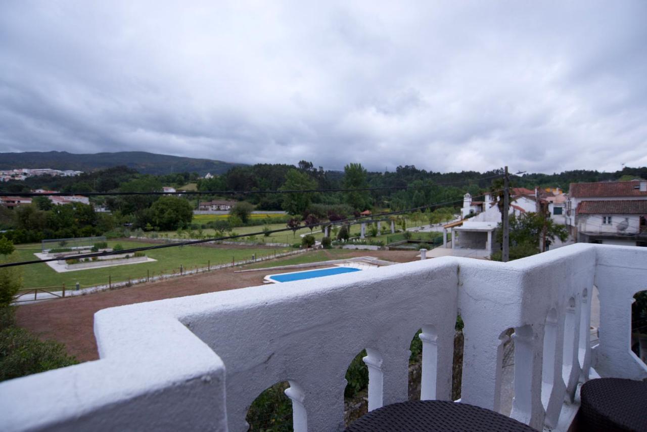 Hospedagem Dona Rosalina Seia Buitenkant foto
